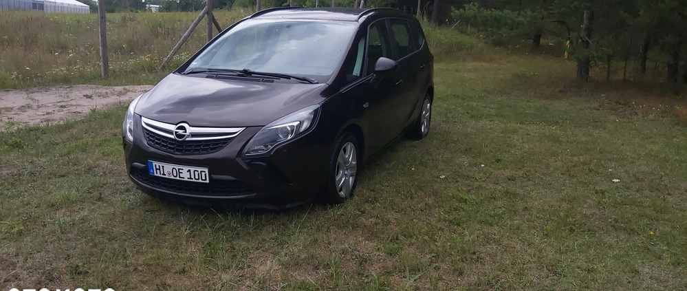 Opel Zafira cena 26000 przebieg: 185345, rok produkcji 2013 z Szczecinek małe 137